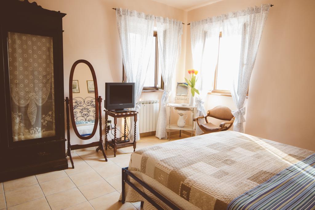 San Ginesio Country House Villa Sabrina מראה חיצוני תמונה