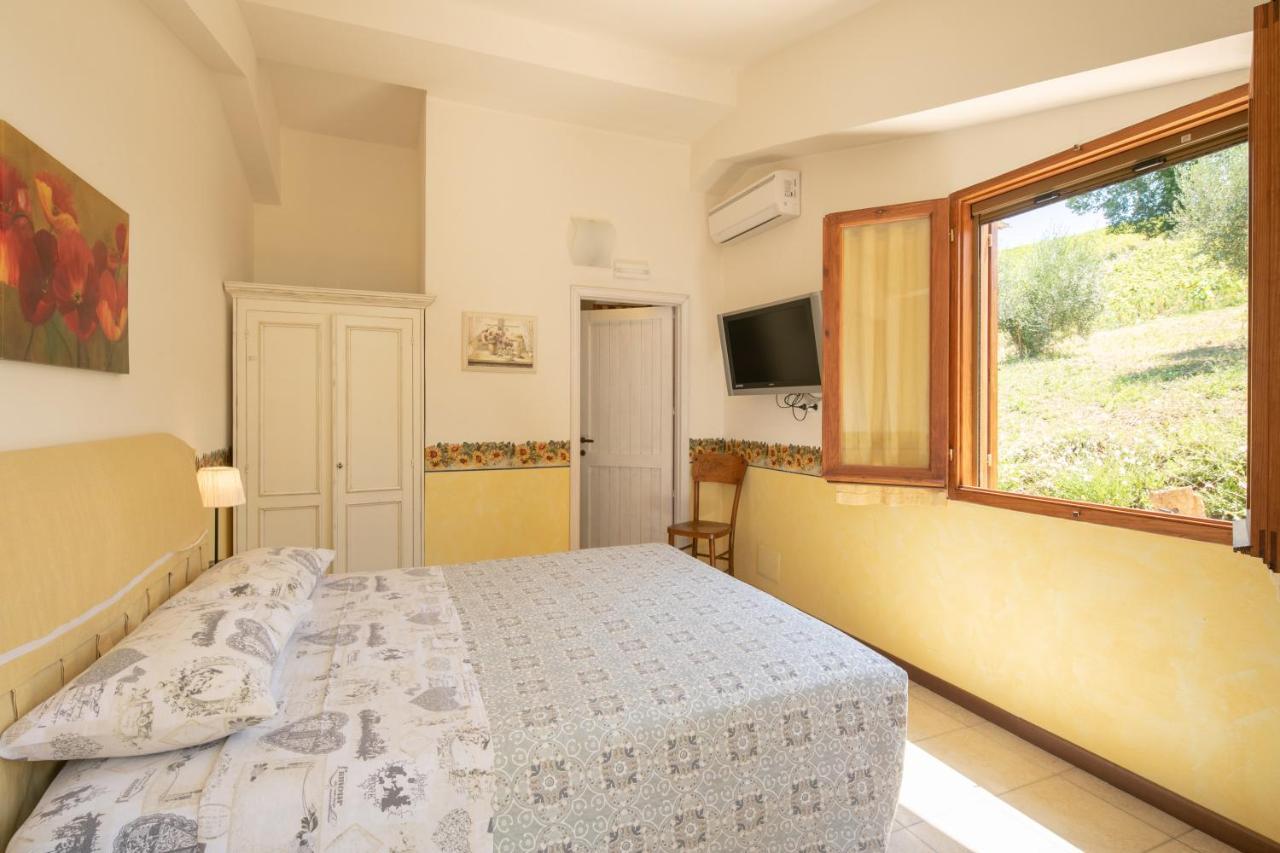 San Ginesio Country House Villa Sabrina מראה חיצוני תמונה